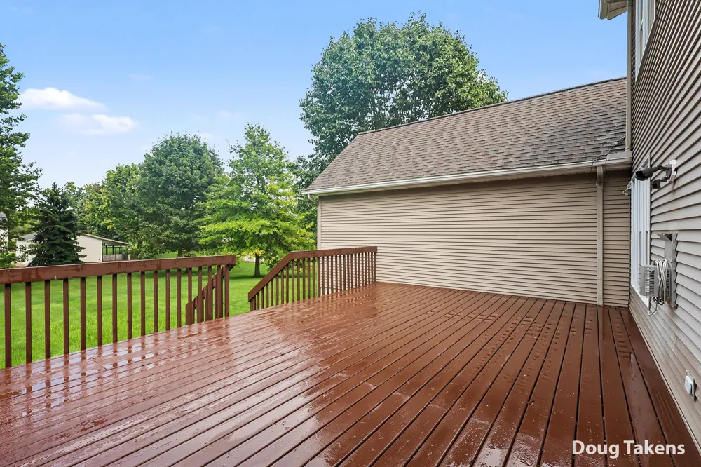 381 White Stag Court SW Grandville, MI 49418