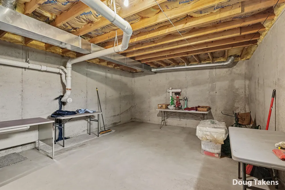 381 White Stag Court SW Grandville, MI 49418