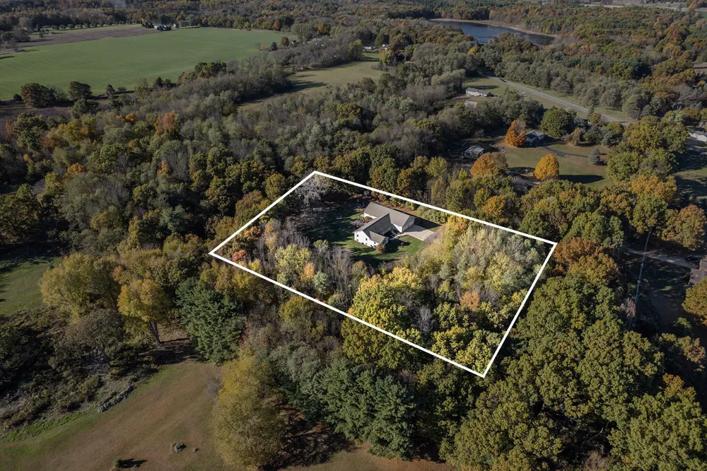 15627 13 Mile Road Battle Creek, MI 49014