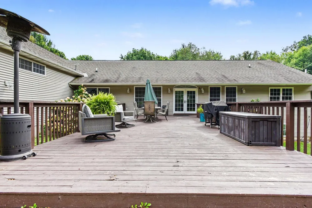 15627 13 Mile Road Battle Creek, MI 49014