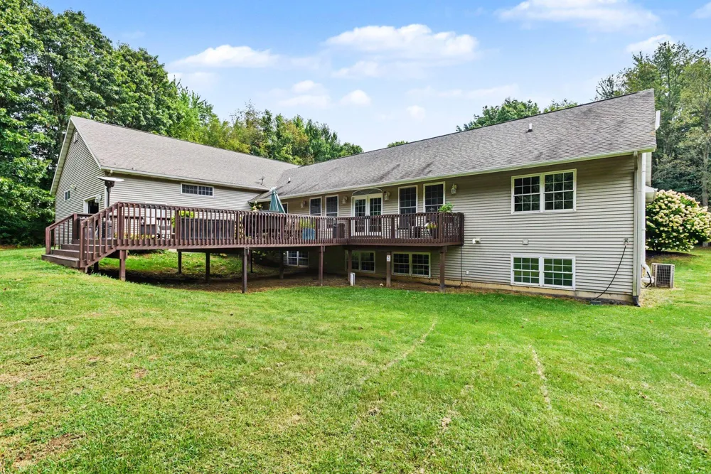 15627 13 Mile Road Battle Creek, MI 49014