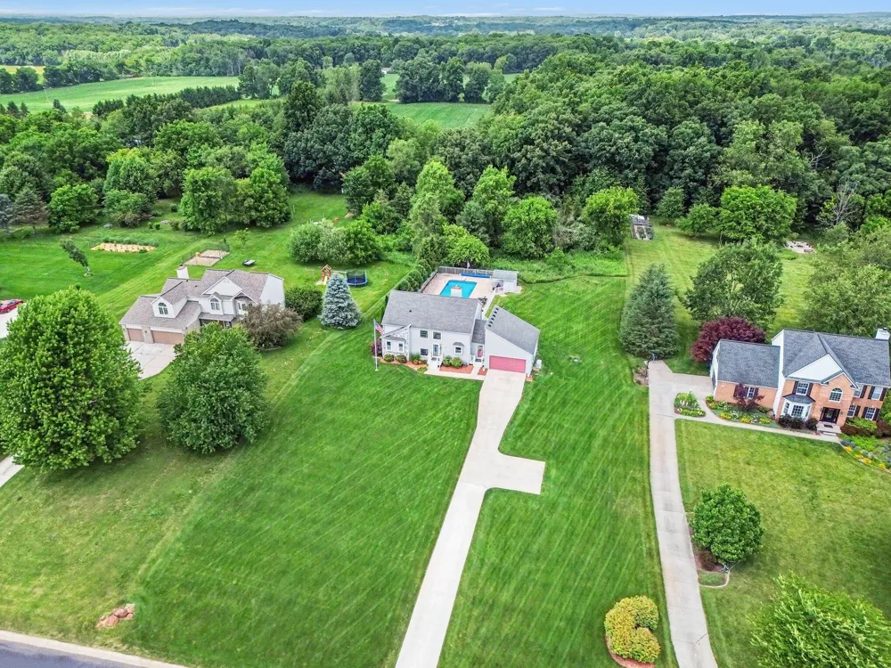 4234 Lori Lynn Lane Whitmore Lake, MI 48189
