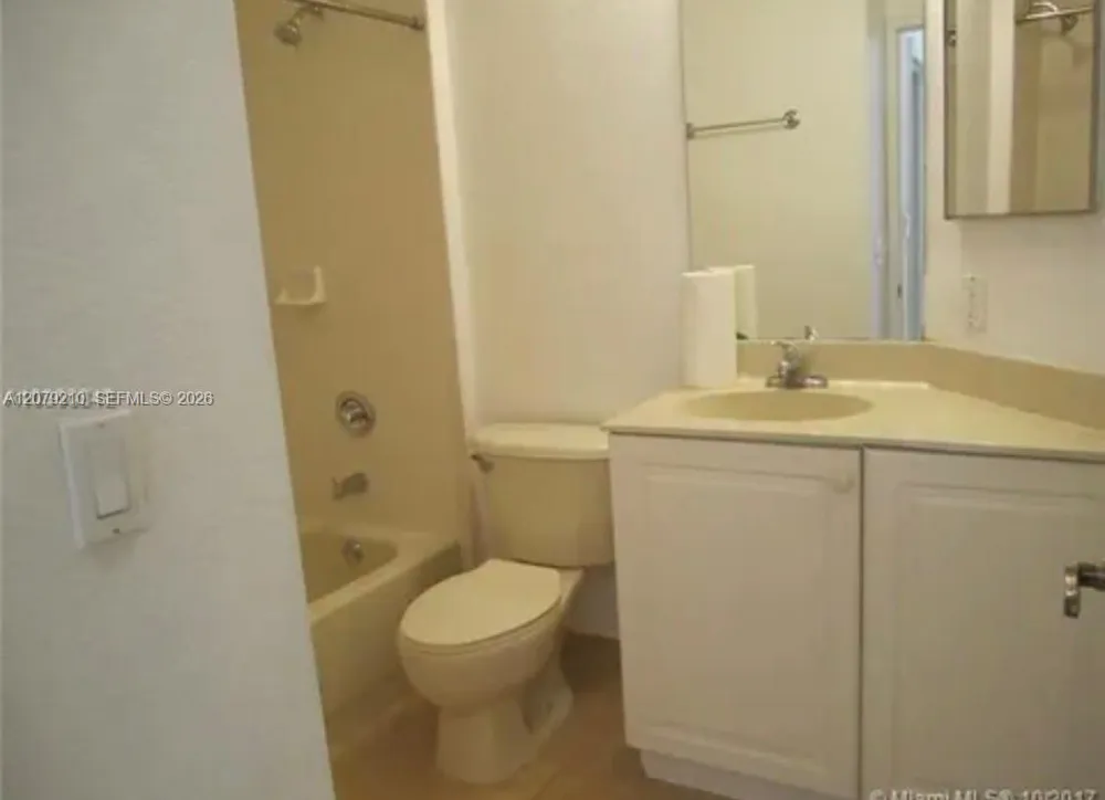 11520 NW 79th Ln Doral, FL 33178