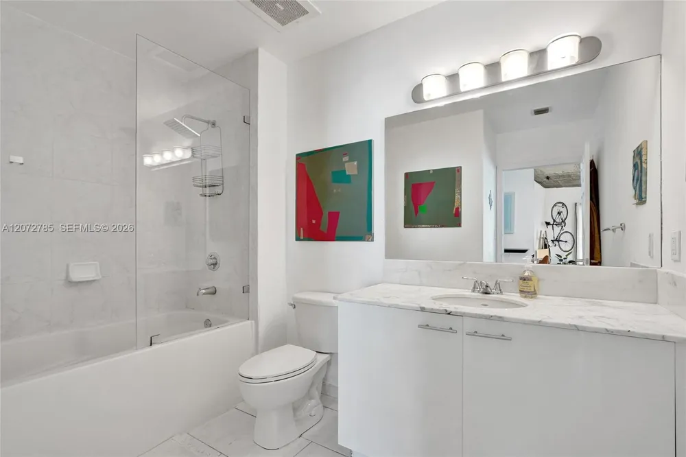 133 NE 2nd Ave #1013 Miami, FL 33132