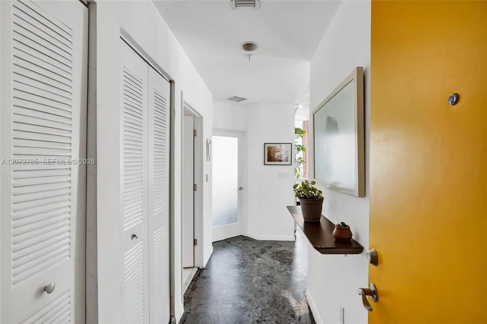 133 NE 2nd Ave #1013 Miami, FL 33132