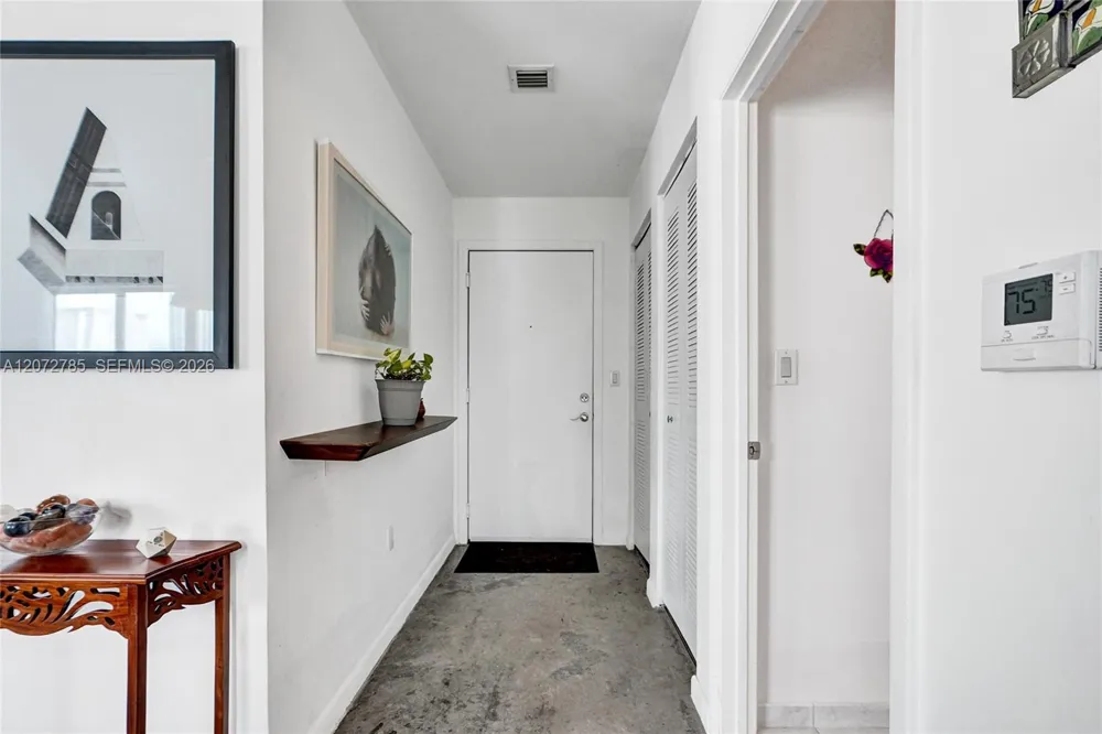 133 NE 2nd Ave #1013 Miami, FL 33132