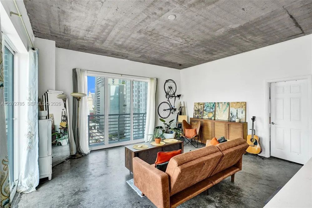 133 NE 2nd Ave #1013 Miami, FL 33132