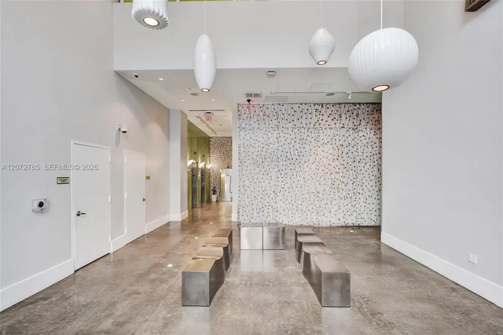 133 NE 2nd Ave #1013 Miami, FL 33132