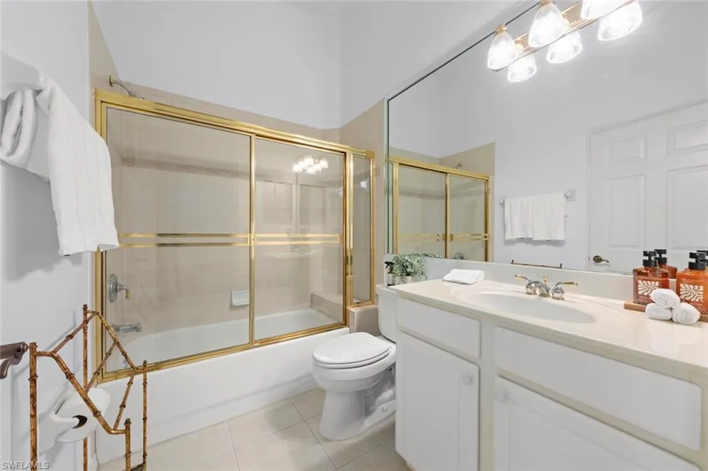 7904 Glenfinnan Circle Fort Myers, FL 33912