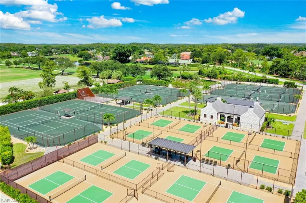 7904 Glenfinnan Circle Fort Myers, FL 33912