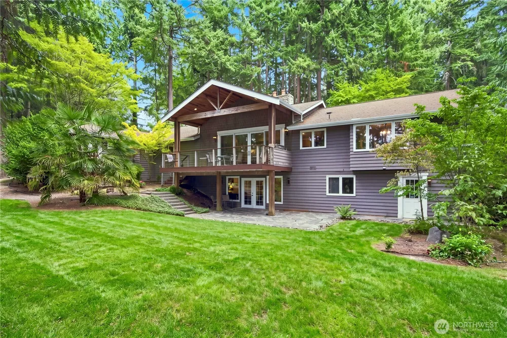 2853 134th Ave NE Bellevue, WA 98005