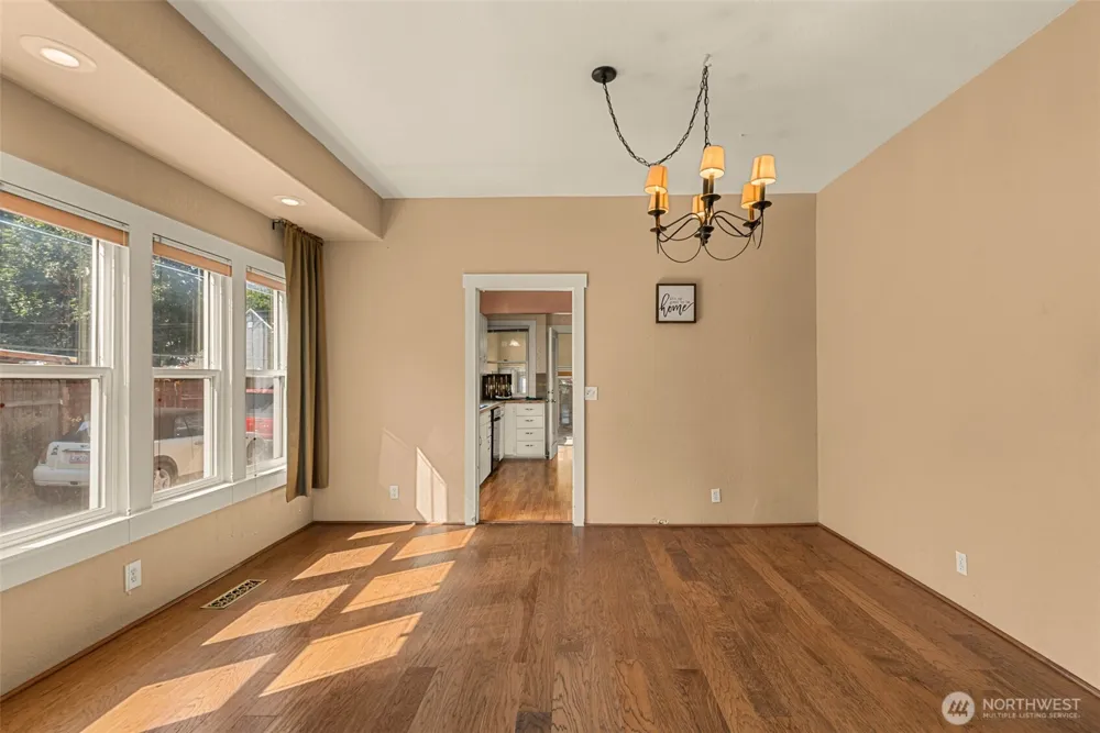 900 Okanogan Avenue Wenatchee, WA 98801