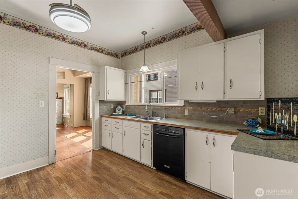 900 Okanogan Avenue Wenatchee, WA 98801