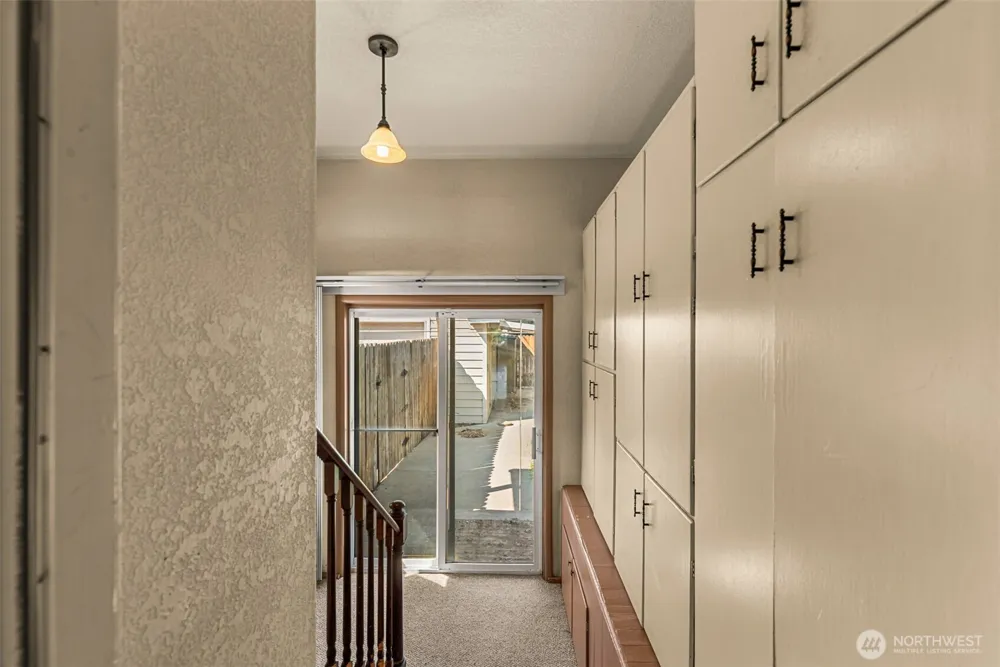 900 Okanogan Avenue Wenatchee, WA 98801