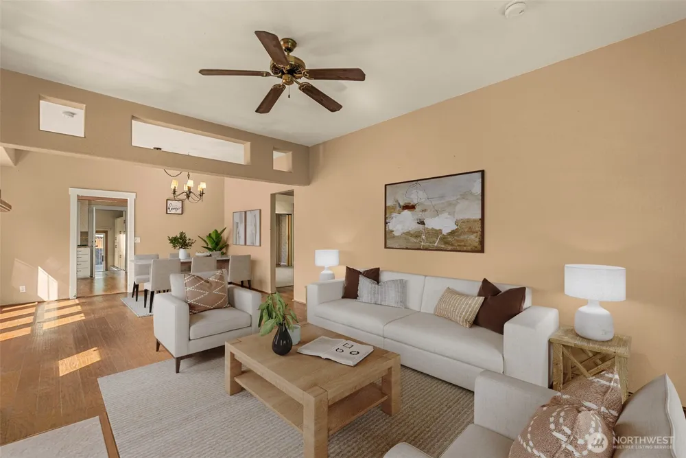 900 Okanogan Avenue Wenatchee, WA 98801
