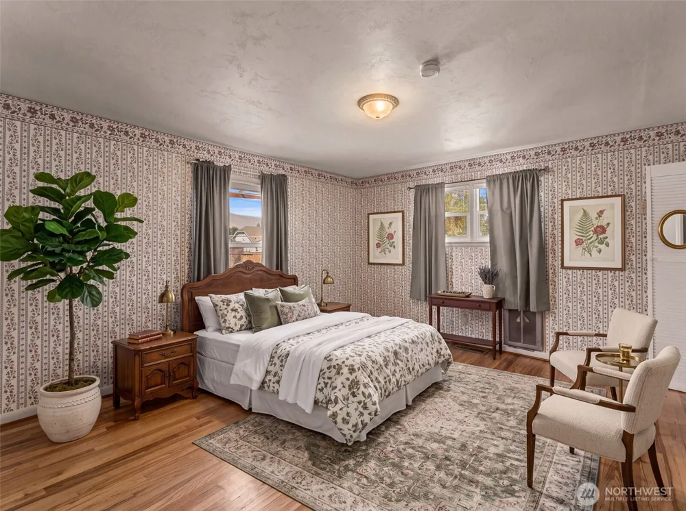 900 Okanogan Avenue Wenatchee, WA 98801
