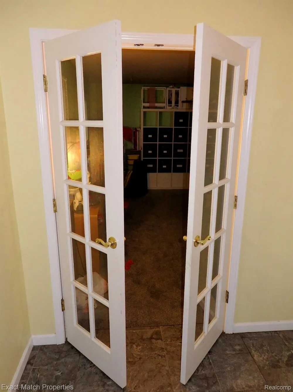 9438 W Shady Grove Court White Lake Charter Township, MI 48386