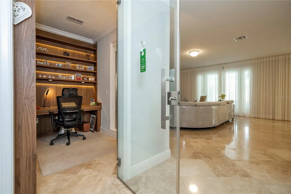 8457 MOREHOUSE DRIVE Orlando, FL 32836