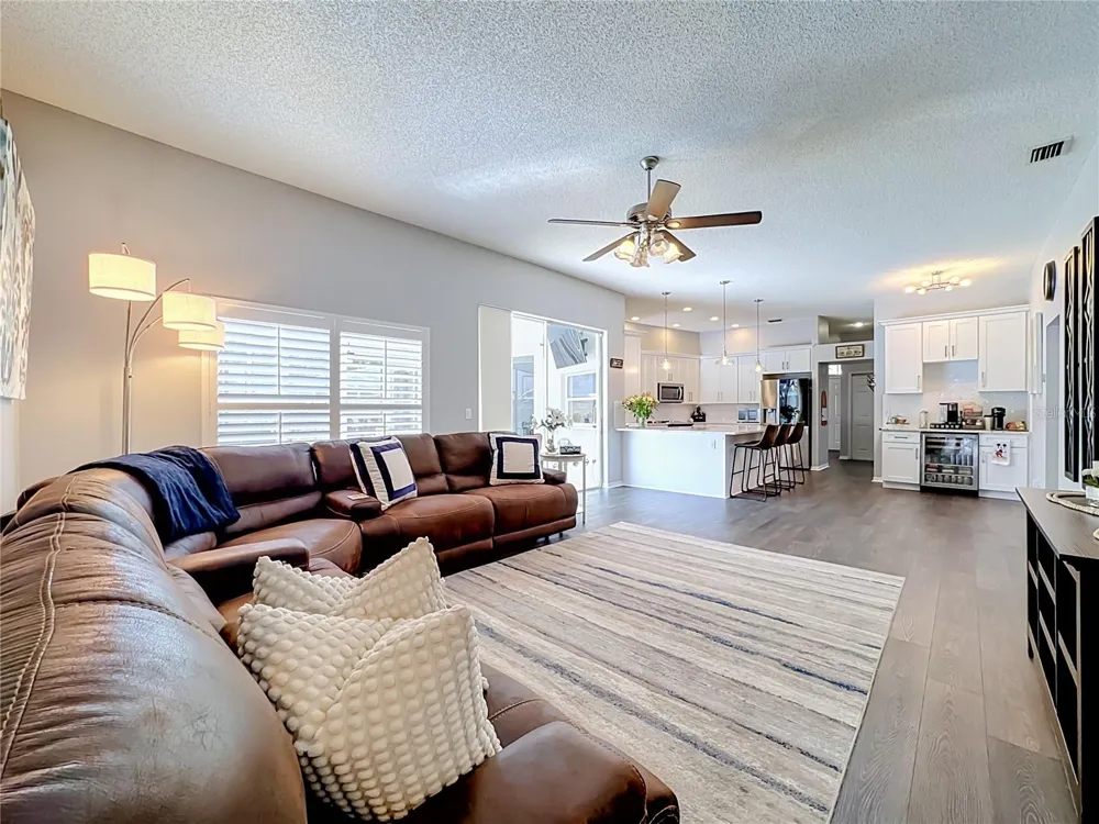 3907 ROLLING TERRACE LANE Valrico, FL 33596