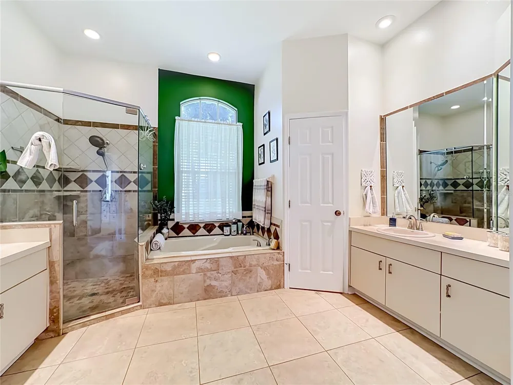 3907 ROLLING TERRACE LANE Valrico, FL 33596