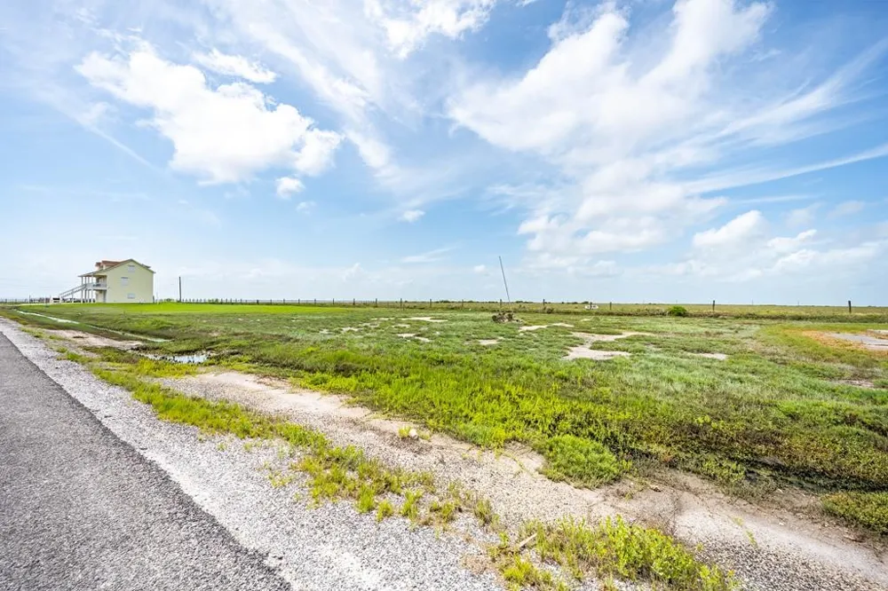 52 Northview Rockport, TX 78382