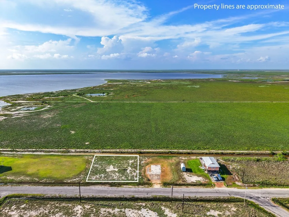52 Northview Rockport, TX 78382