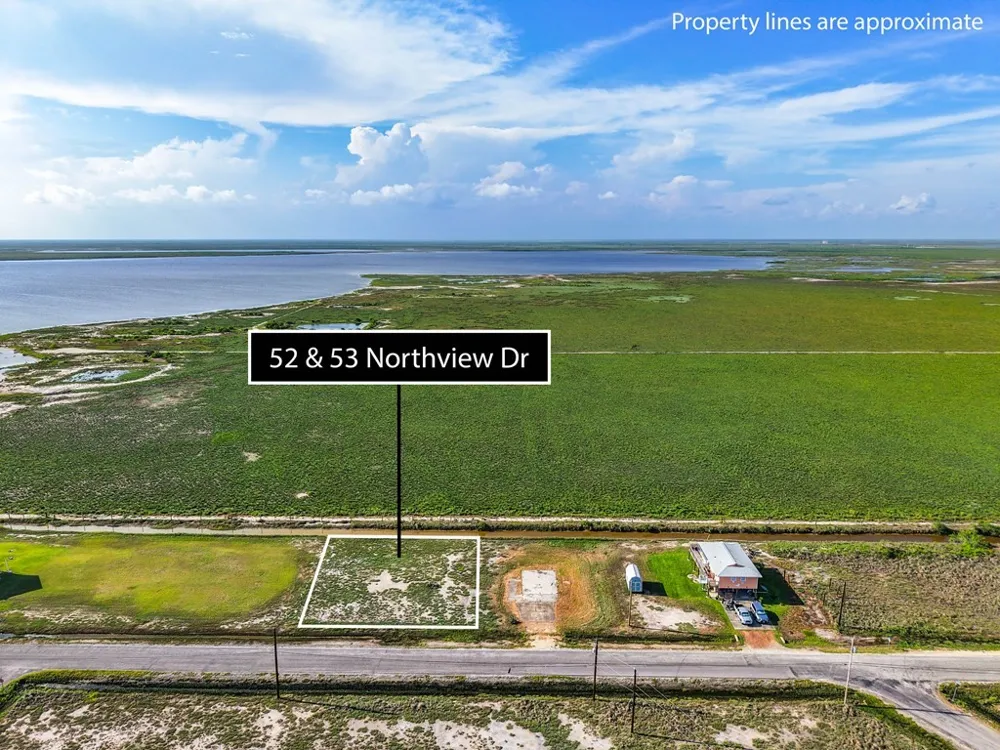52 Northview Rockport, TX 78382
