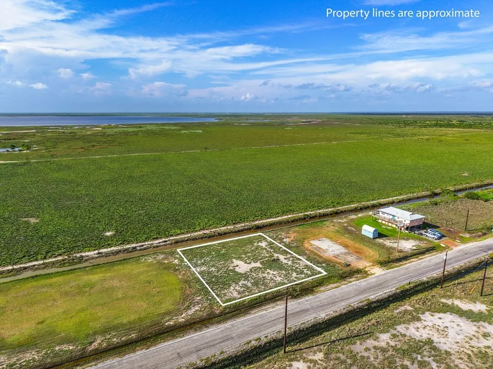52 Northview Rockport, TX 78382