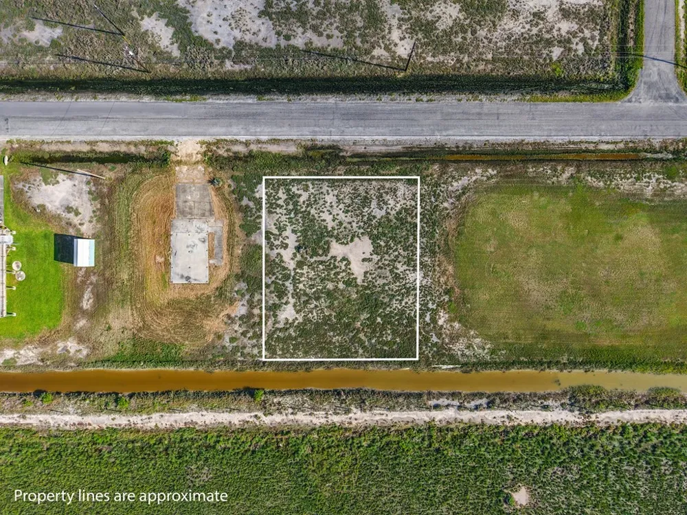 52 Northview Rockport, TX 78382