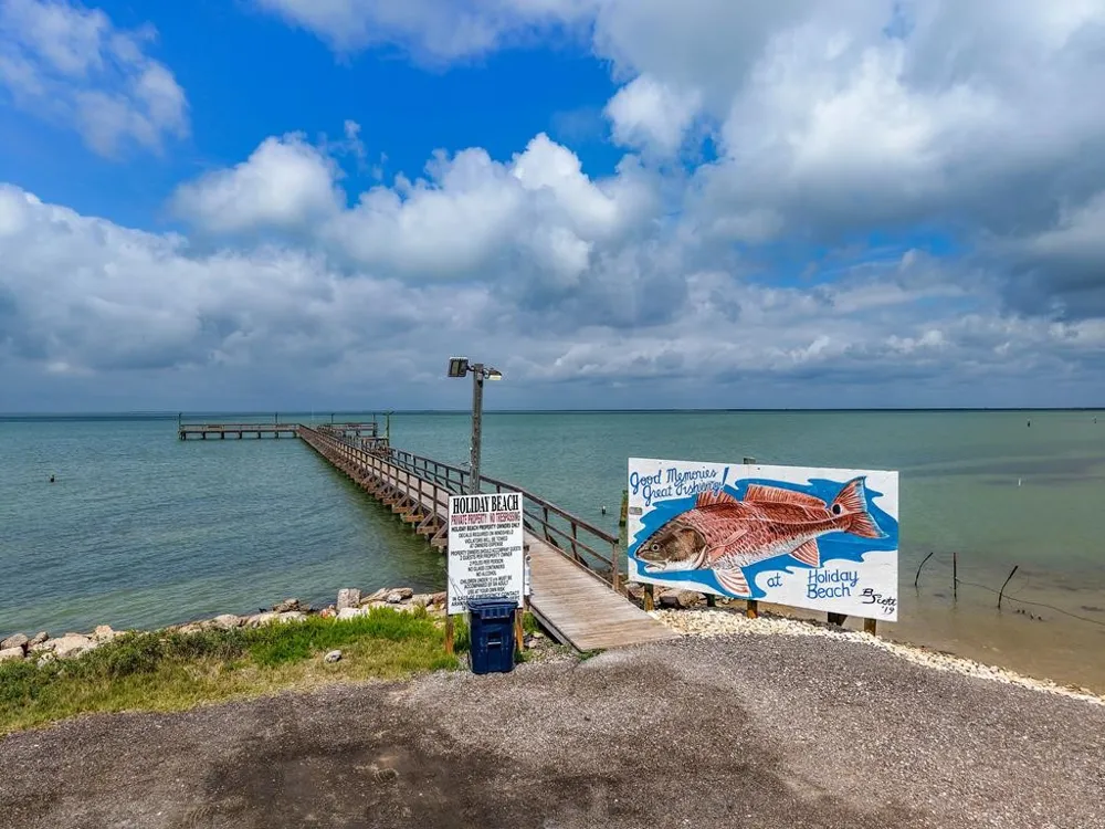 52 Northview Rockport, TX 78382