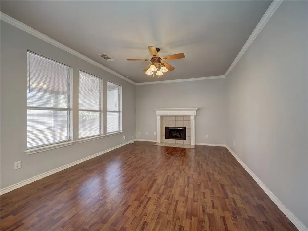 7401 Lake Livingston Corpus Christi, TX 78413
