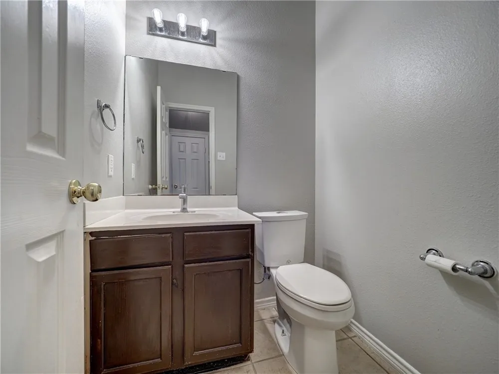 7401 Lake Livingston Corpus Christi, TX 78413