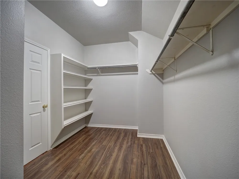 7401 Lake Livingston Corpus Christi, TX 78413
