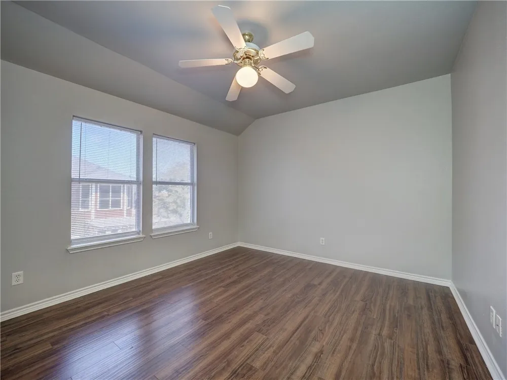 7401 Lake Livingston Corpus Christi, TX 78413