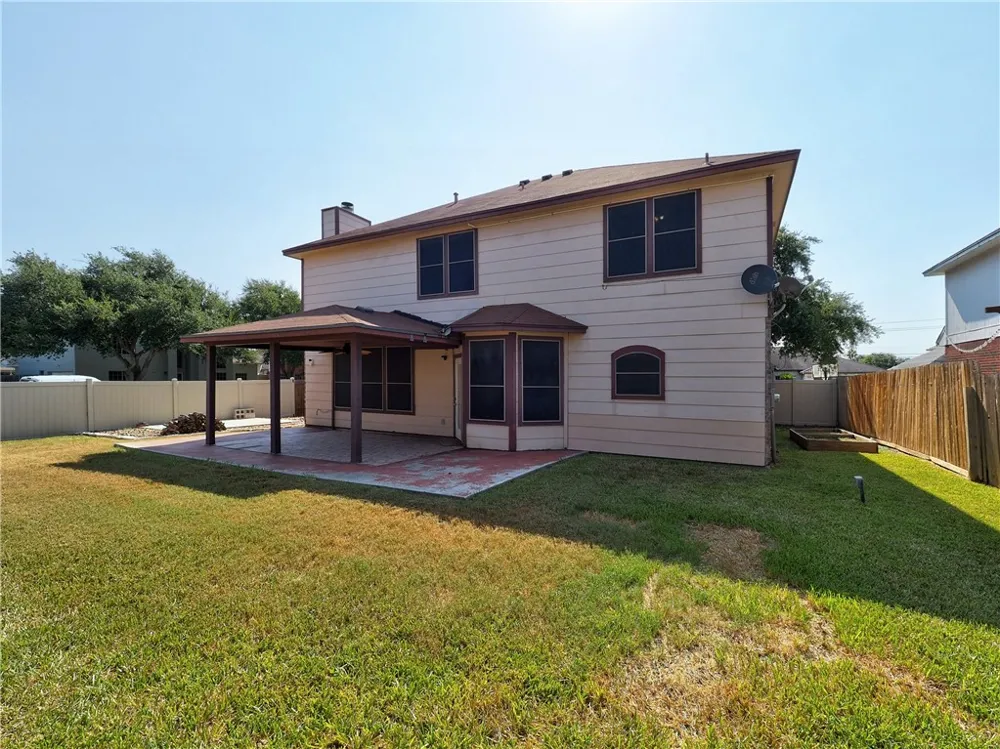 7401 Lake Livingston Corpus Christi, TX 78413