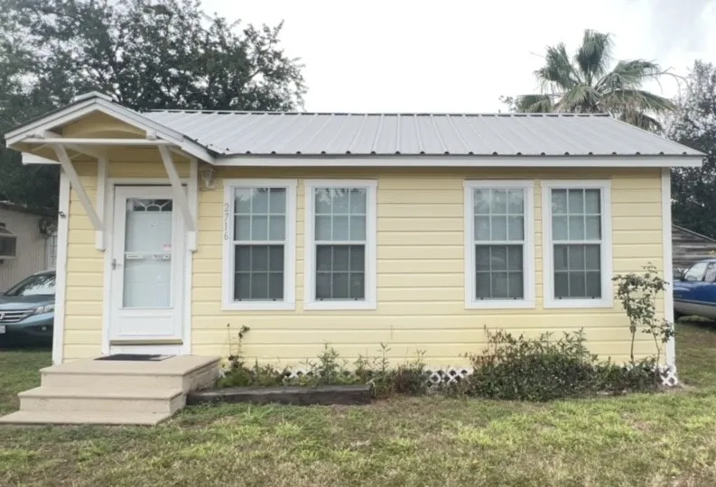 2716 Deer Street Corpus Christi, TX 78410