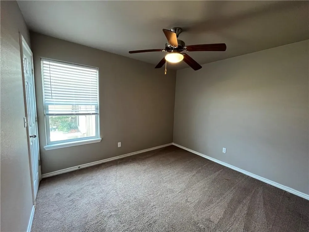 7305 Kolda Drive Corpus Christi, TX 78414
