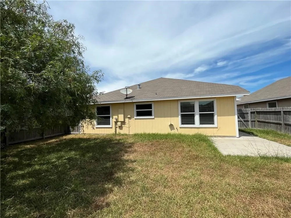 7305 Kolda Drive Corpus Christi, TX 78414