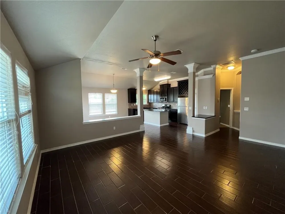 7305 Kolda Drive Corpus Christi, TX 78414