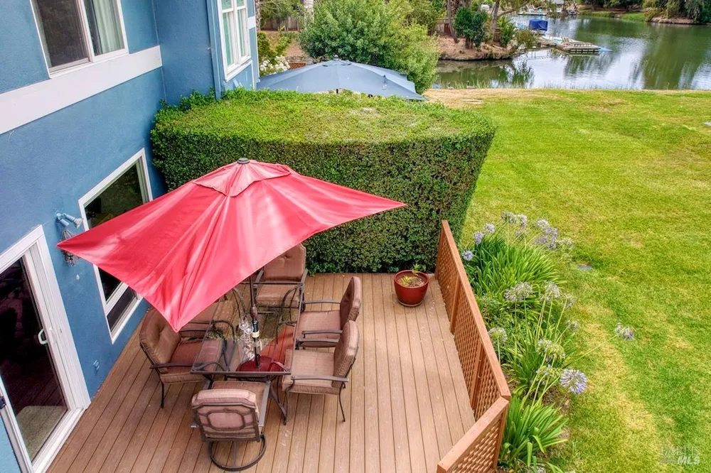 95 Caribe Isle Novato, CA 94949