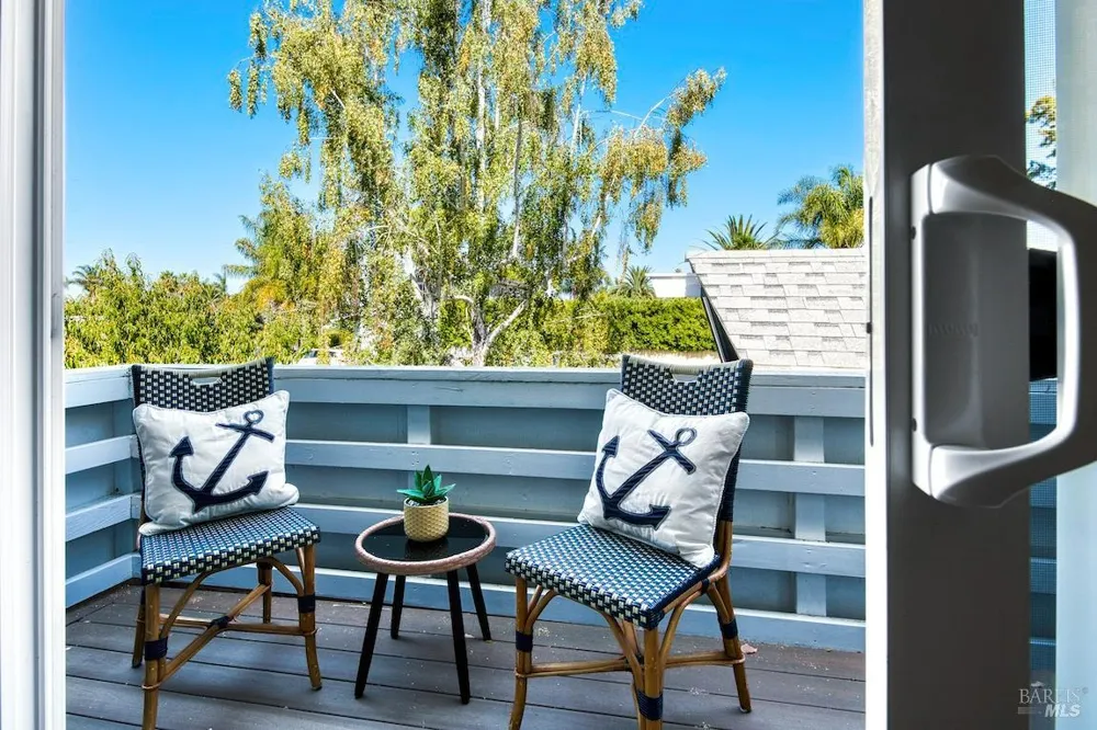 95 Caribe Isle Novato, CA 94949