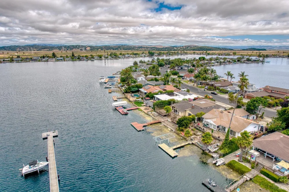 95 Caribe Isle Novato, CA 94949