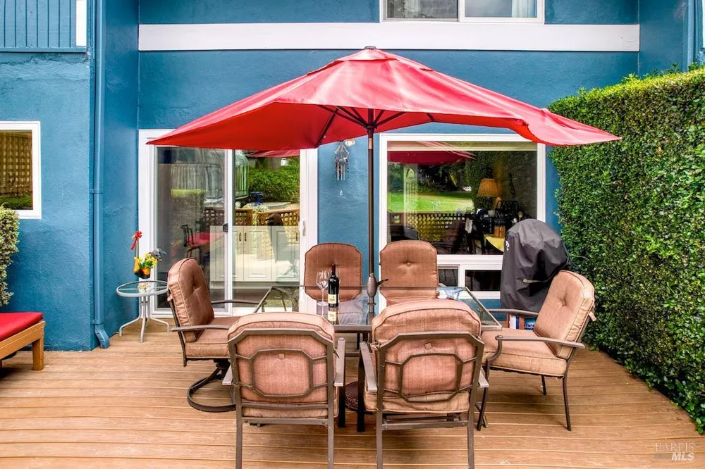 95 Caribe Isle Novato, CA 94949