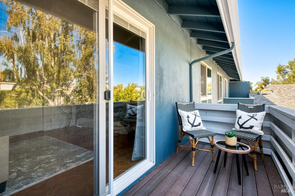 95 Caribe Isle Novato, CA 94949