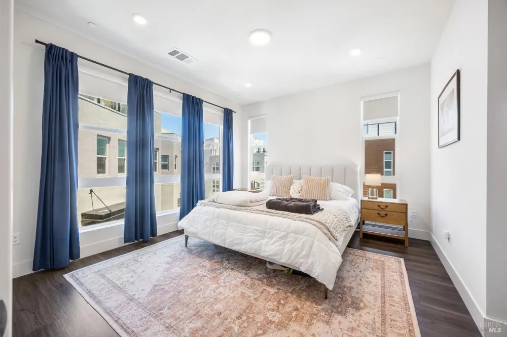 557 Valley Oaks Circle Novato, CA 94945
