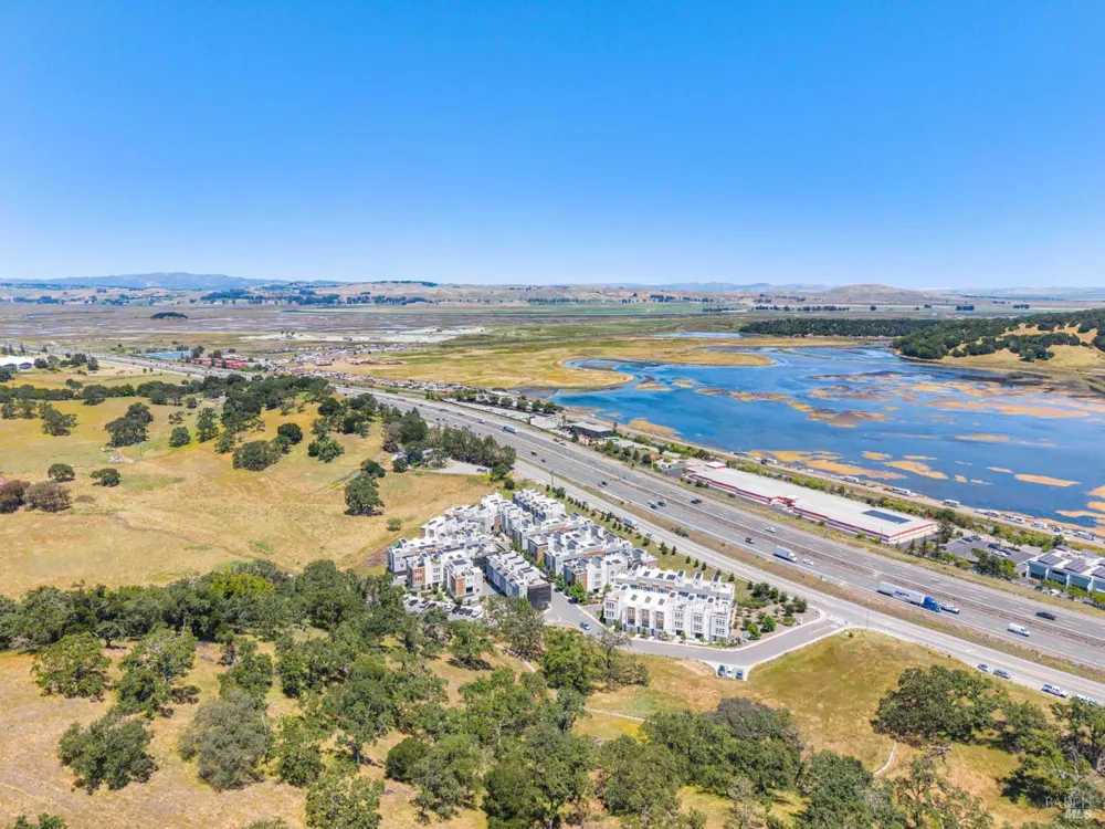 557 Valley Oaks Circle Novato, CA 94945