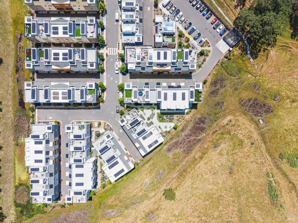 557 Valley Oaks Circle Novato, CA 94945