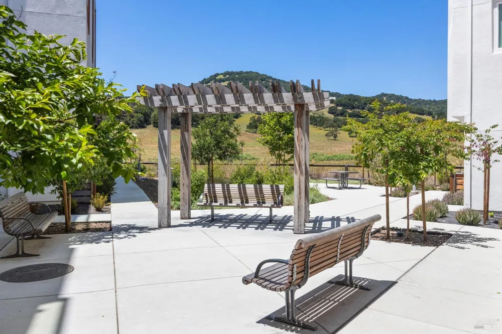 557 Valley Oaks Circle Novato, CA 94945