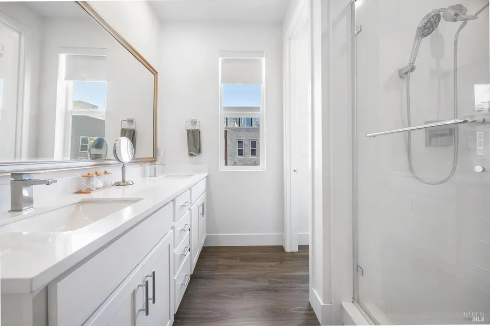 557 Valley Oaks Circle Novato, CA 94945