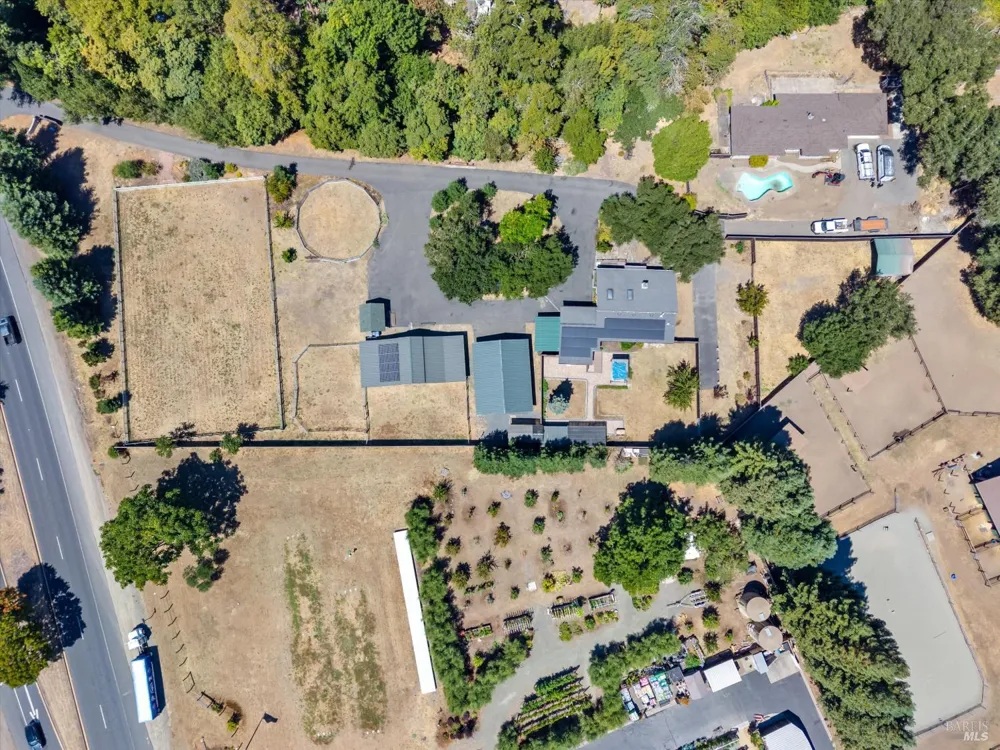 5833 Highway 12 Highway Santa Rosa, CA 95409